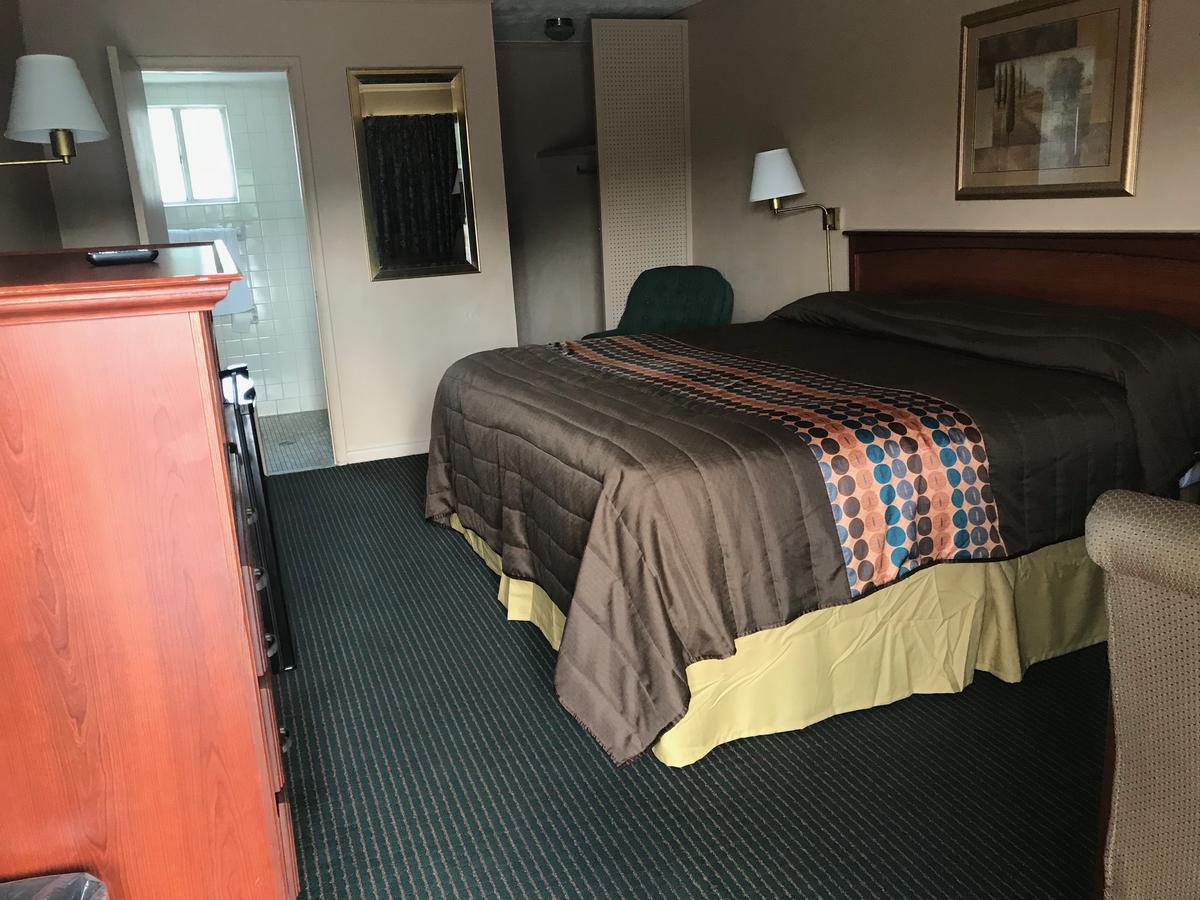 Redwood Inn Gadsden Buitenkant foto